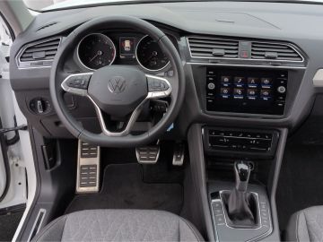 Volkswagen Tiguan - 6