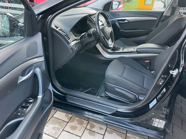 Fahrzeugabbildung Hyundai i40 Comfort(Tüv&Insp.neu)