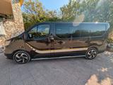 Renault Trafic Irmscher L2H2 - 8 Sitzer - Automatik  - Renault Trafic: Schwarz