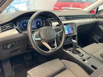 Volkswagen Passat Variant - 8