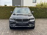 BMW X5 xDrive 45 e xLine 3,0 Hybrid Luxusausführung - BMW: 3.0