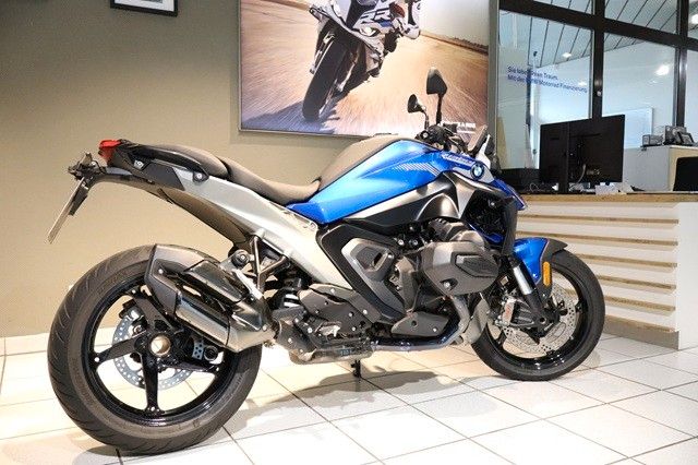 Fahrzeugabbildung BMW R1300R Style Exclusive