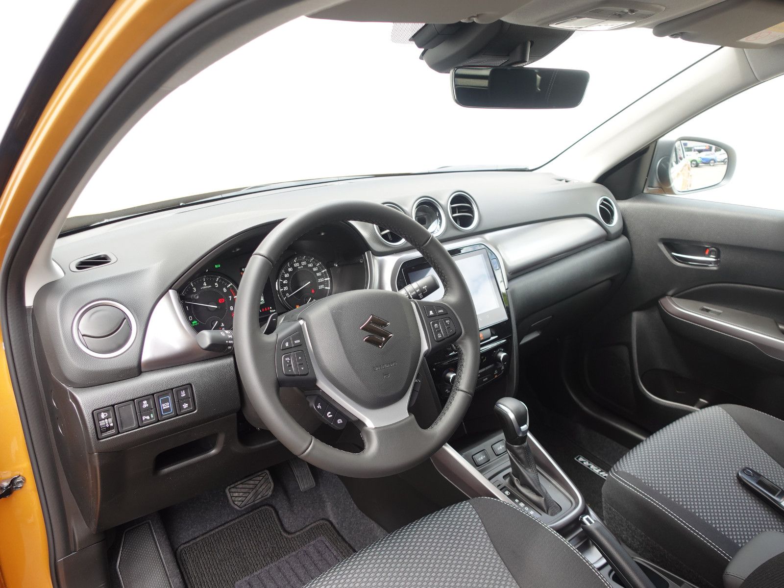 Fahrzeugabbildung Suzuki Vitara Comfort 1.5 AUTOMATIK,Navi,Kamera,Sitzhzg