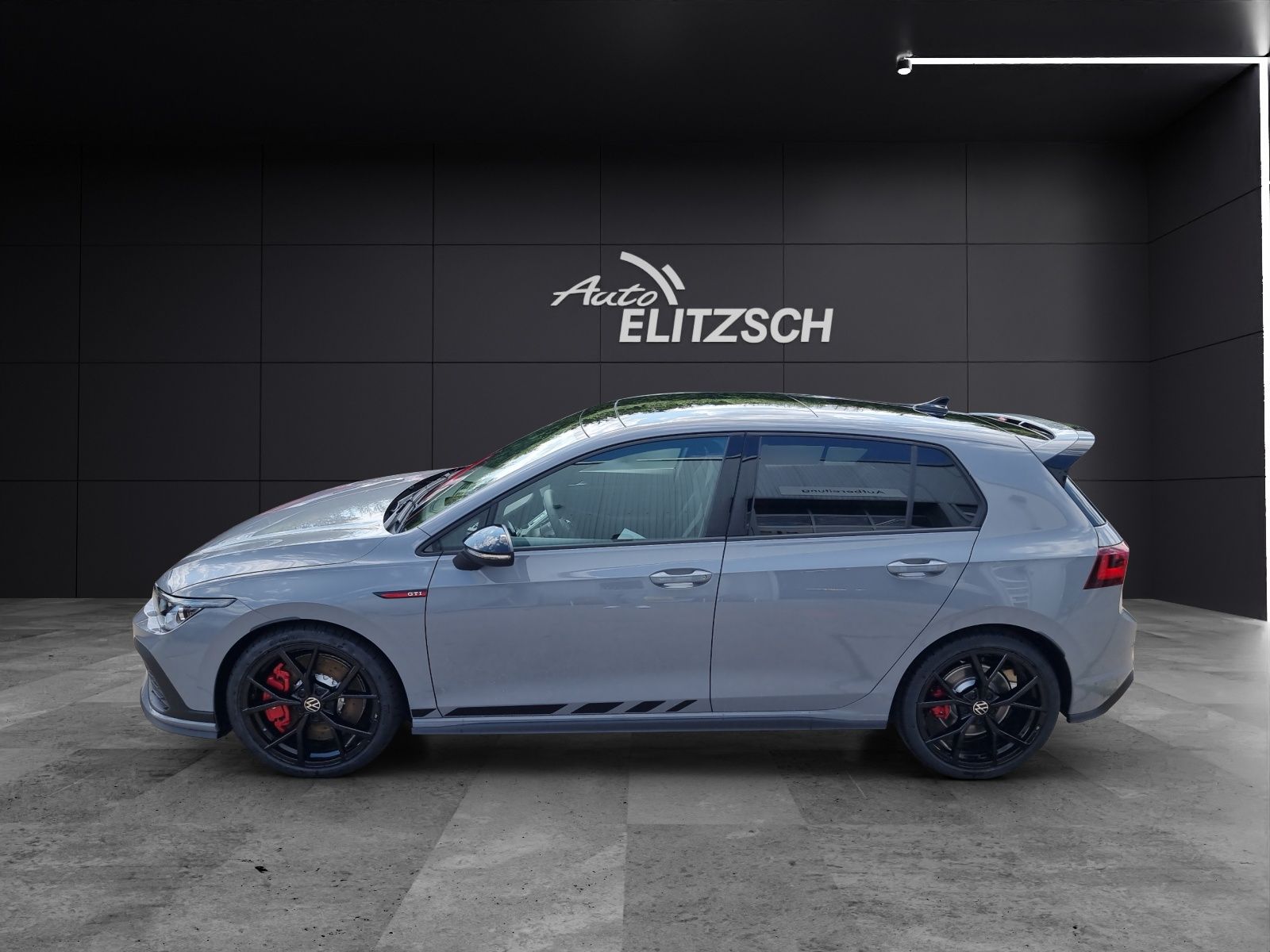 Fahrzeugabbildung Volkswagen Golf VIII GTI Clubsport Akrapovic Matrix Navi Pa