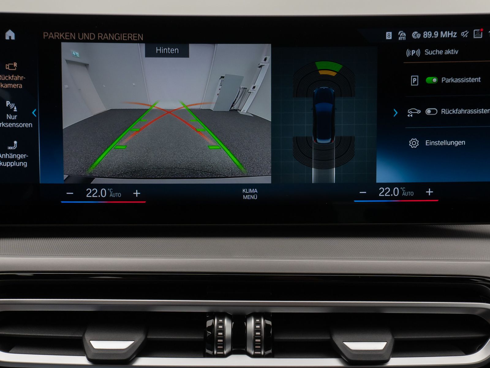 Fahrzeugabbildung BMW 320d xD Kamera HUD DAB CockPitPro Stop&Go AHK