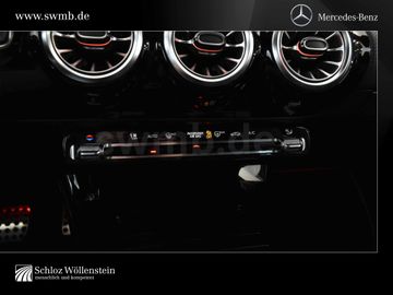 Mercedes CLA 200 Shooting Brake - 12