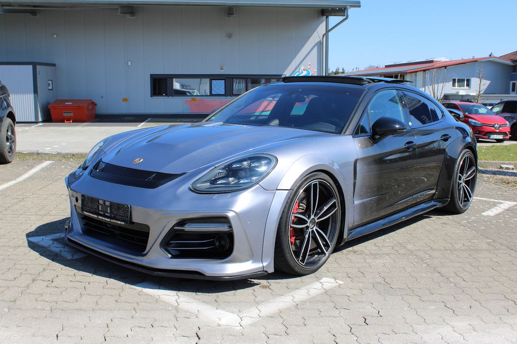Porsche Panamera