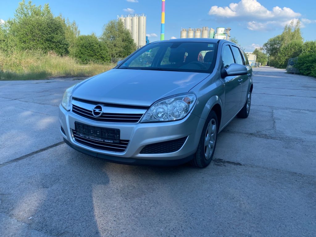 Opel Astra H Caravan Edition *TÜV Neu*Tempomat* buy used - Offer on  Werktuigen - Price: €4,499