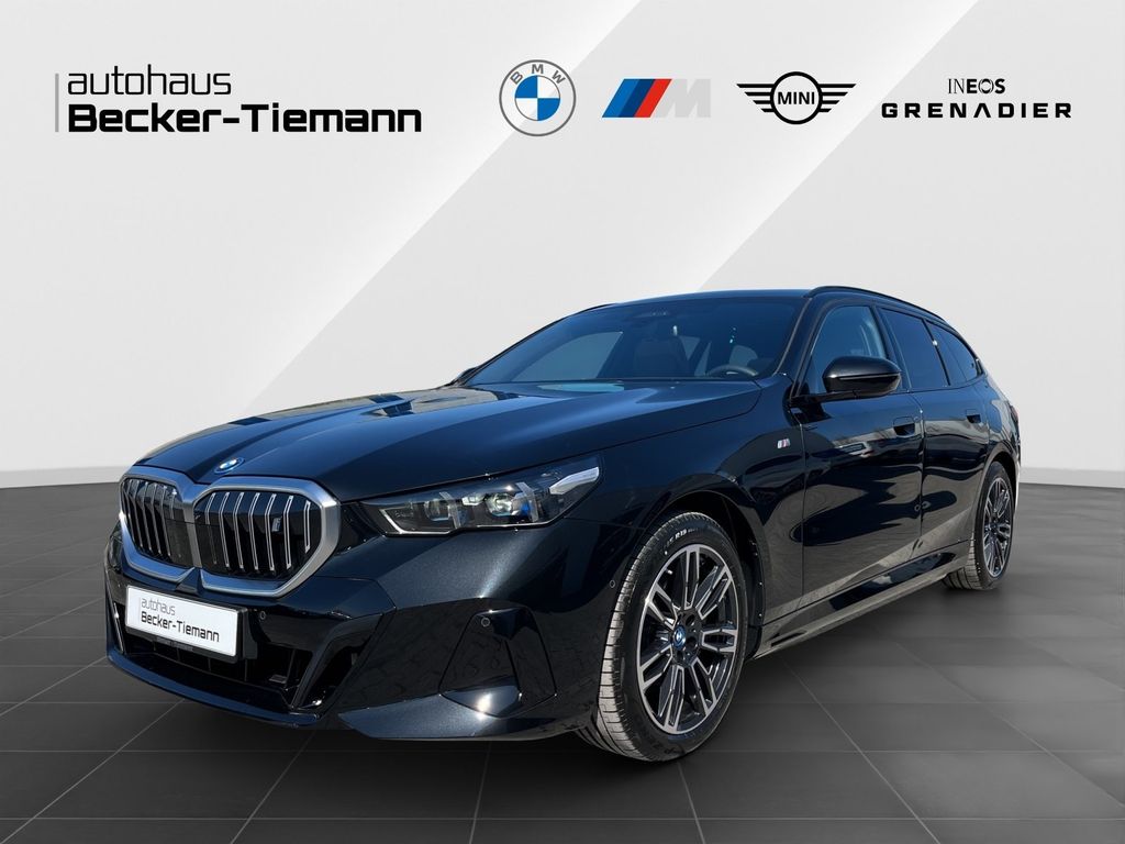 BMW i5 eDrive40 Touring M-Sport AHK DA-Prof Panorama