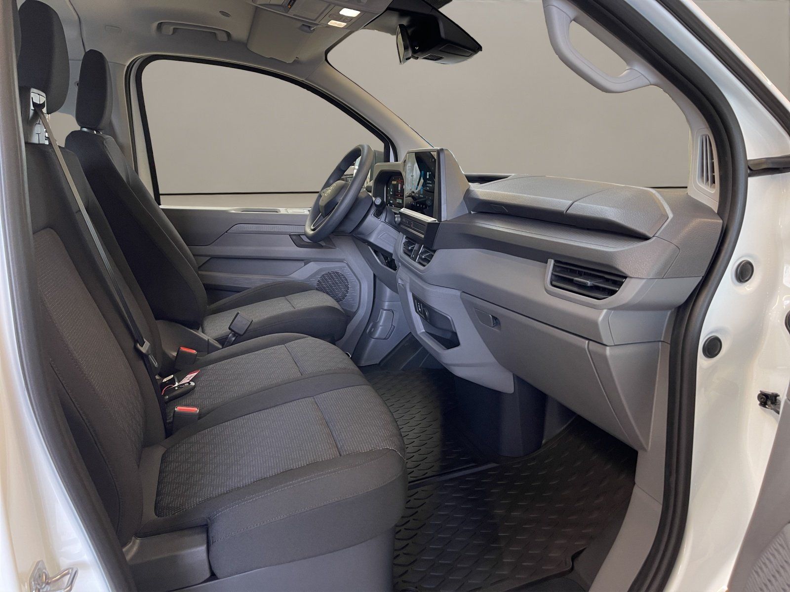 Volkswagen T7 Kombi - Bild 18