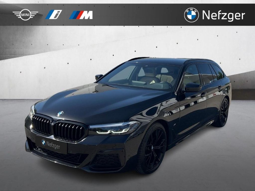 BMW 520 i Touring M Sport LED HUD RFK HiFi Ambiente foto 1