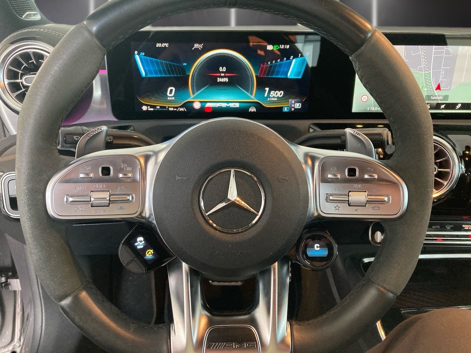Fahrzeugabbildung Mercedes-Benz A 45 S 4M+ AMG*Distronic*360*Burmester*MultiBeam