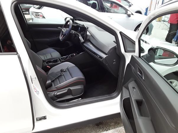 Volkswagen Golf - Bild 7