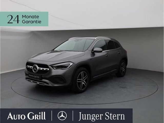 MERCEDES-BENZ GLA 250 e Progressive Distr+Multibeam 360Kam Mem