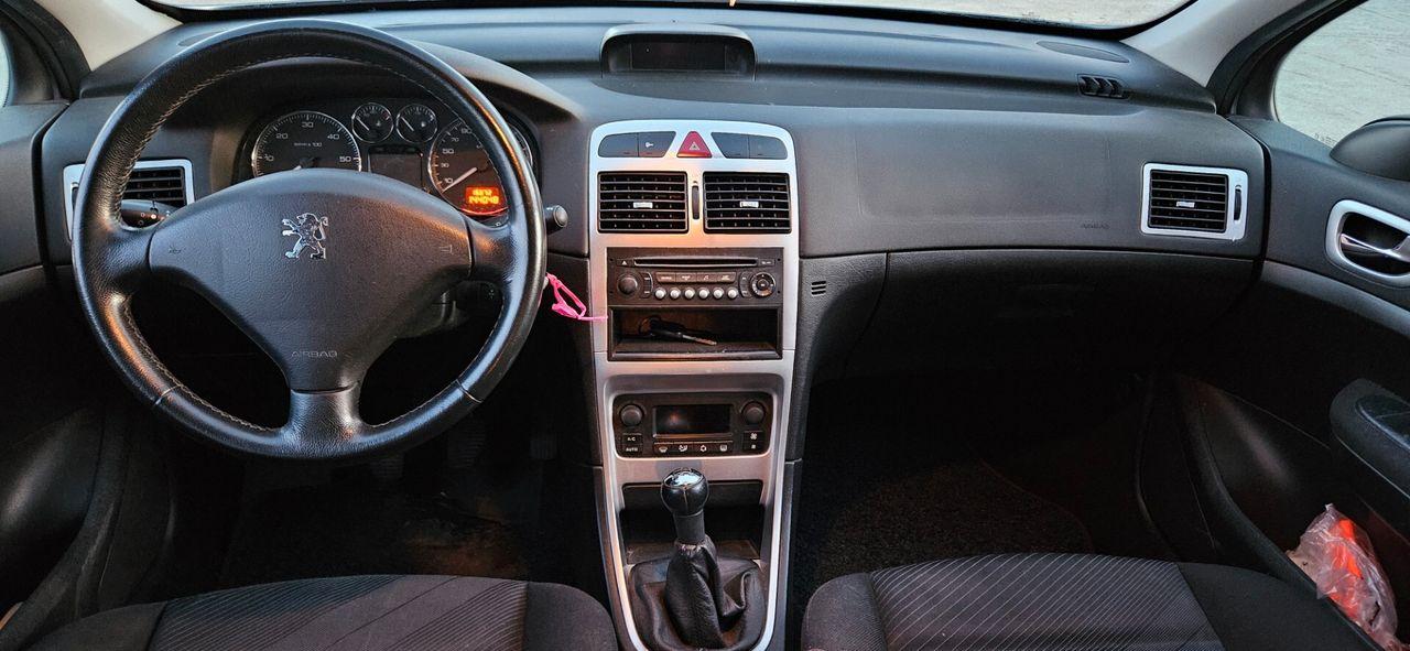 Peugeot 307 2006 — photo 11