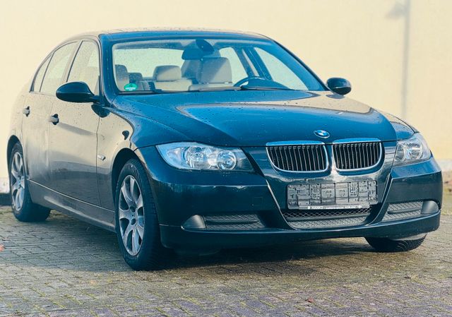 BMW 3er 318i Automatik S-Heft