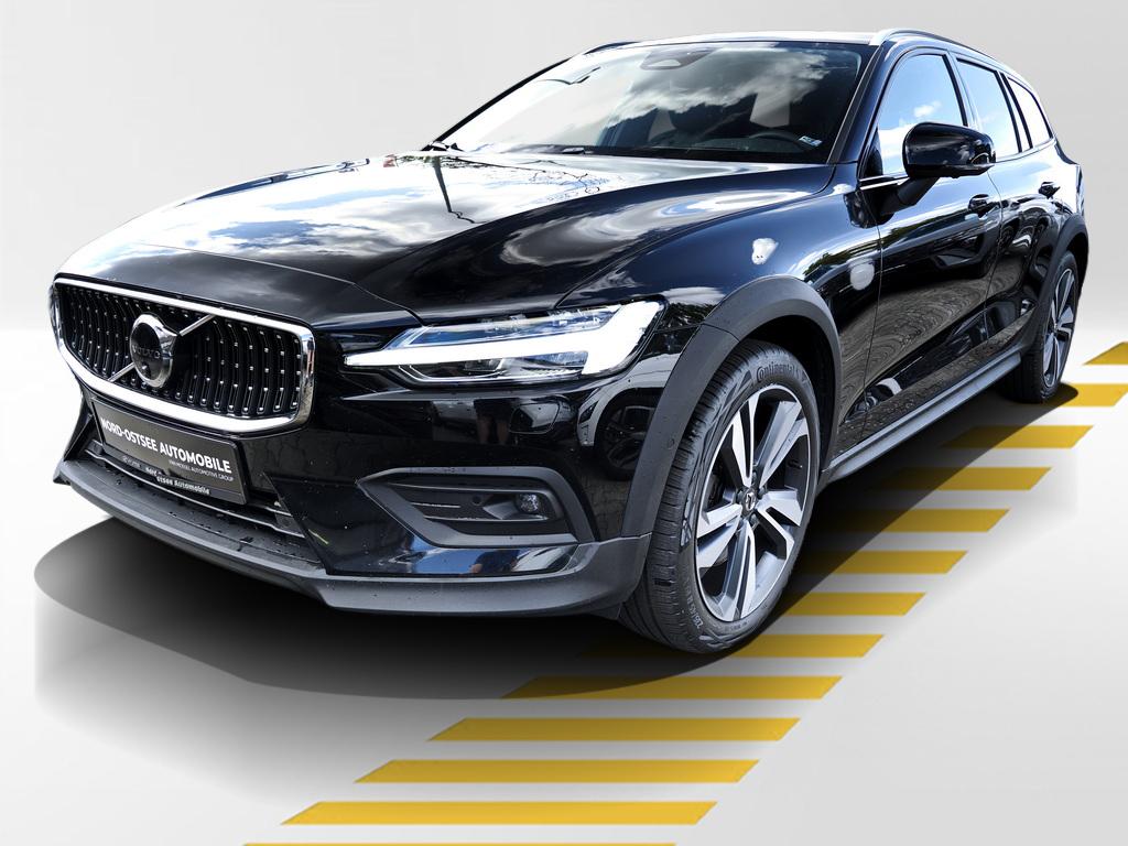 Volvo V 60 CROSS COUNTRY AWD ULTIMATE SHZ LHZ HUD GSHD