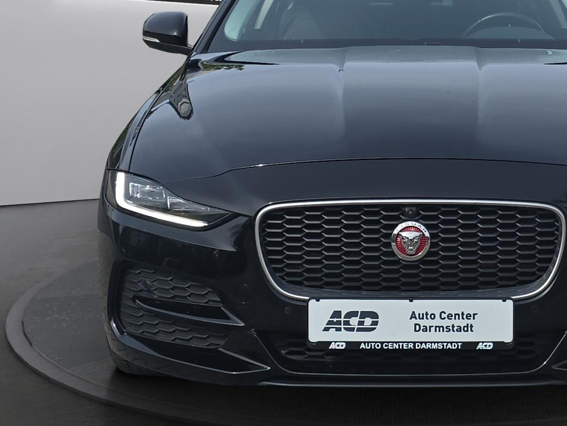 Jaguar XE D180 SE AT8 |1.HAND|LEDER|E-SITZE|MATRIX-LED|