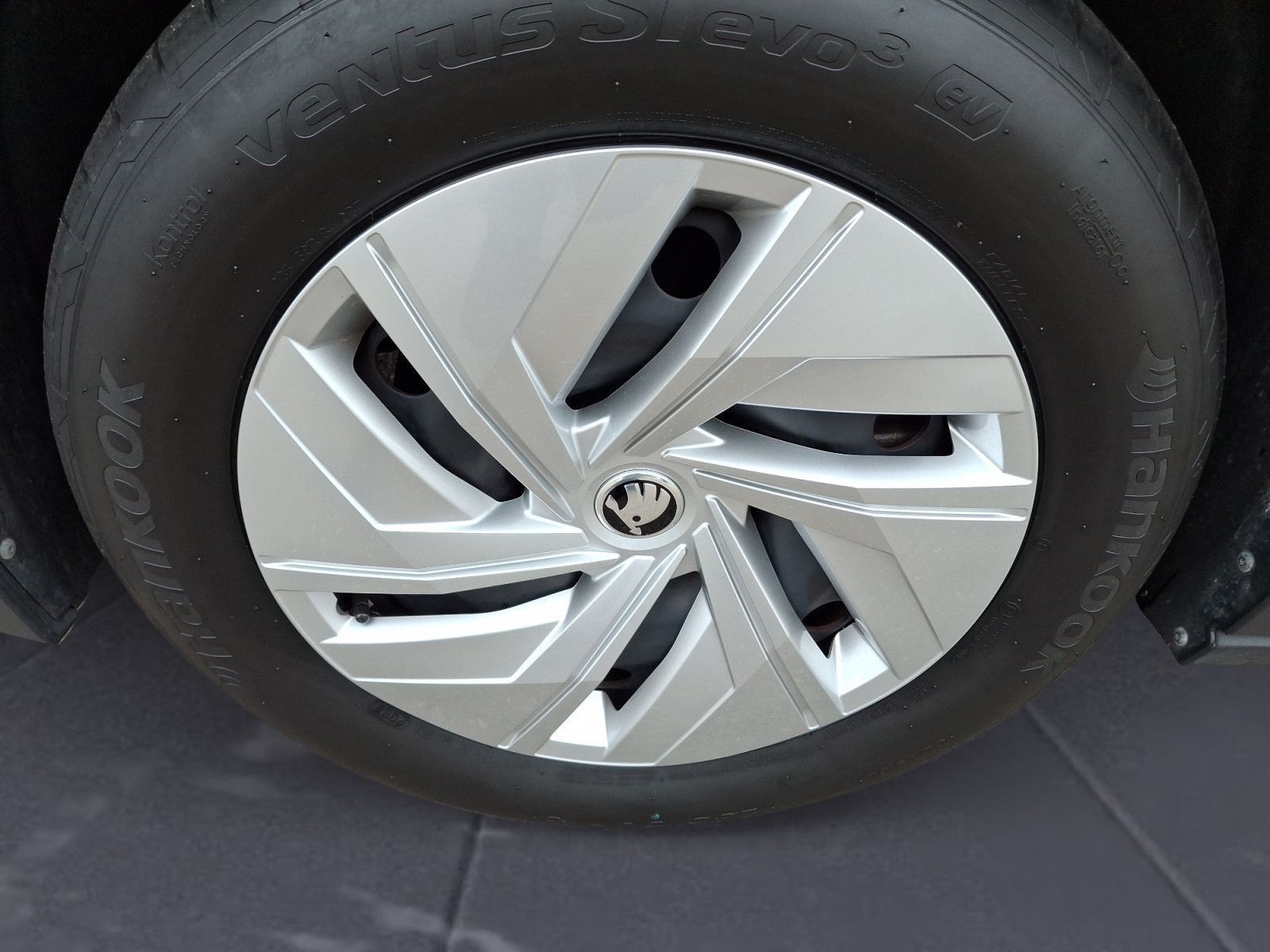 Skoda Enyaq - Bild 7