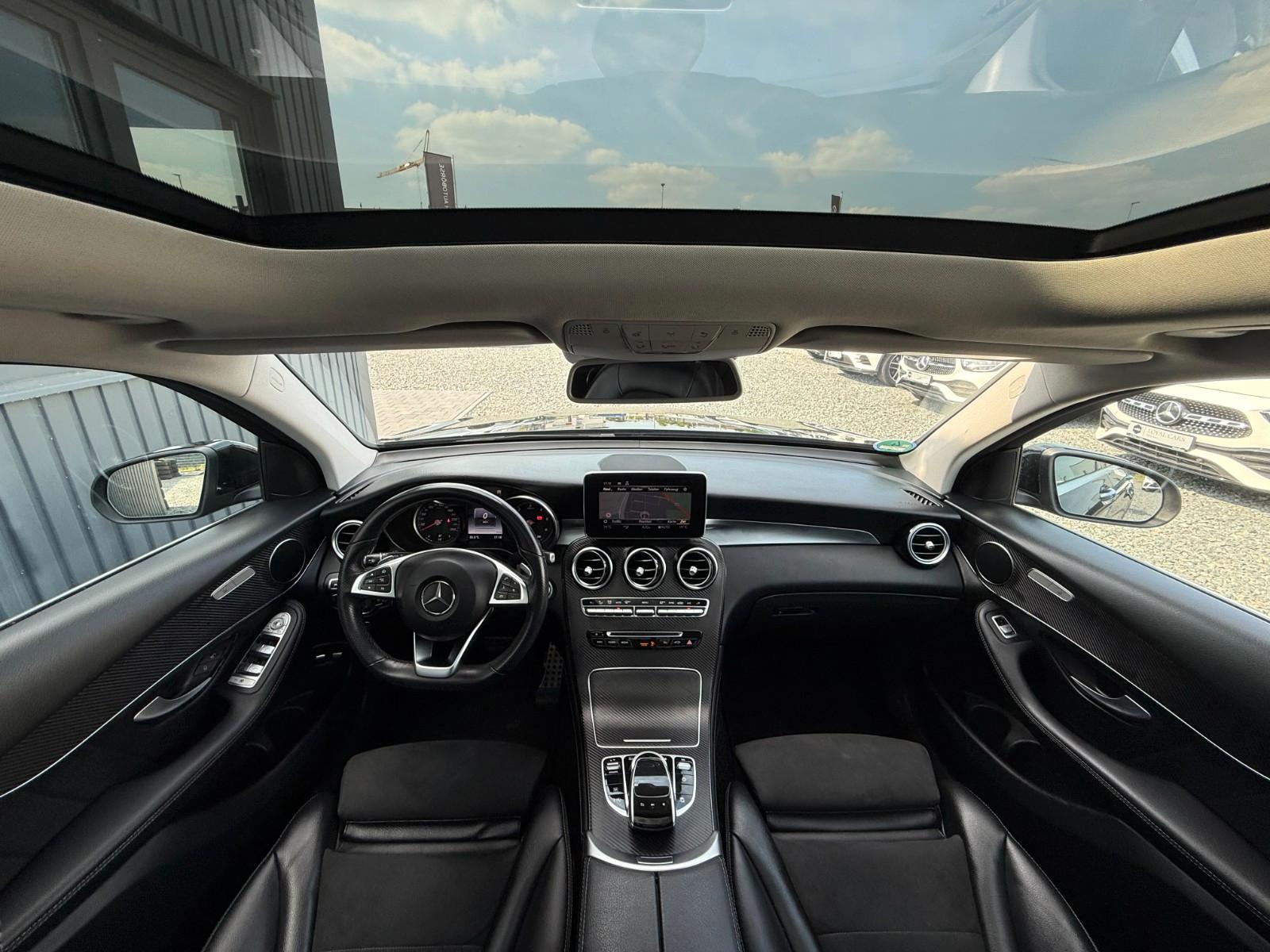 Mercedes-Benz GLC 250 d 4M*AMG*PANO*LED*NAVI*KAMERA*AHK*Dist+*