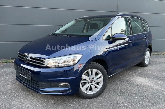 Volkswagen Touran 2.0 TDI DSG Comfortline AHK 7-Sitzer NAVI