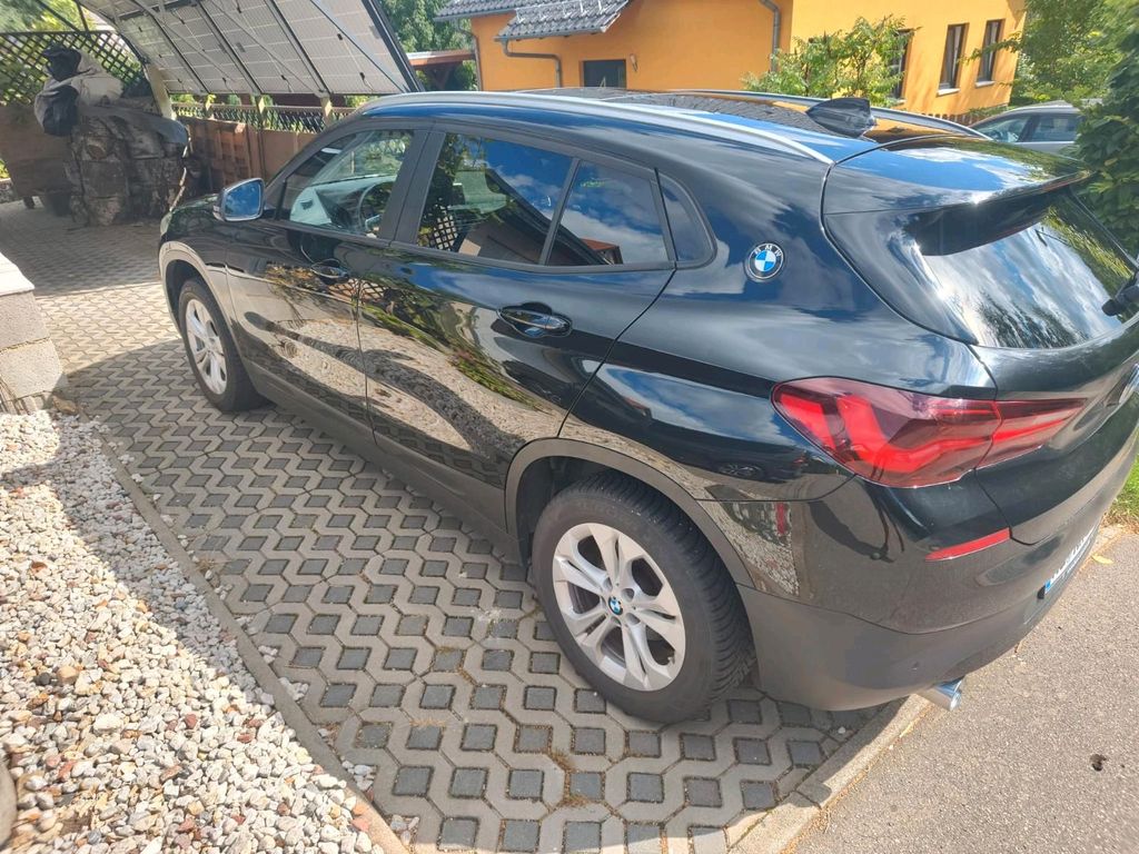 Image of BMW X2