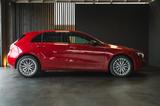 Mercedes-Benz A 250 e| HUD | PANO | EL. SITZE | MB100 GARANTIE - mit Hybrid-Antrieb: Rot, Limousine