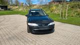 Opel Vectra B Sport Caravan 1.8 16v 125 ps... - Opel Vectra Sport mit Benzin-Antrieb