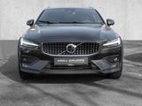 Volvo V60 Cross Country B4 AWD Ultimate AHK Pano 360Gr - Volvo V60 Cross Country Ultimate mit Diesel-Antrieb