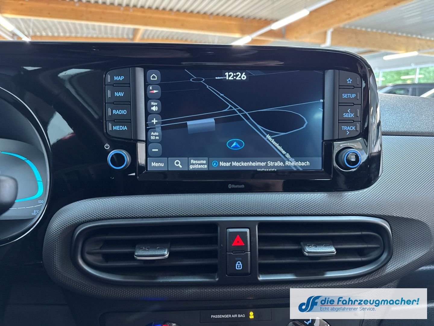 Fahrzeugabbildung Hyundai i10 Trend Navi Apple CarPlay Android Auto Musiks