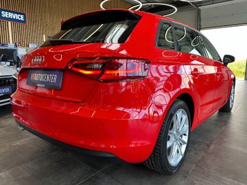 Audi A3 *Sportback*Tempo*Navi*AHK*Xenon*2-Zonen*