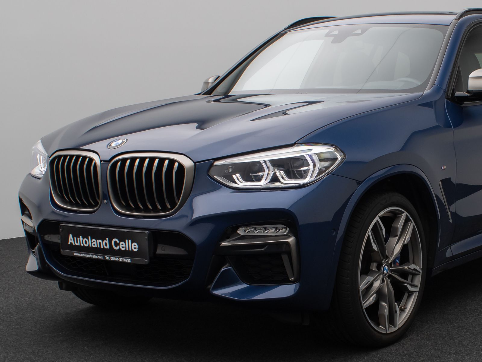 Fahrzeugabbildung BMW X3 M40d Panorama 360°HUD DAB H/K Komfort 21Zoll