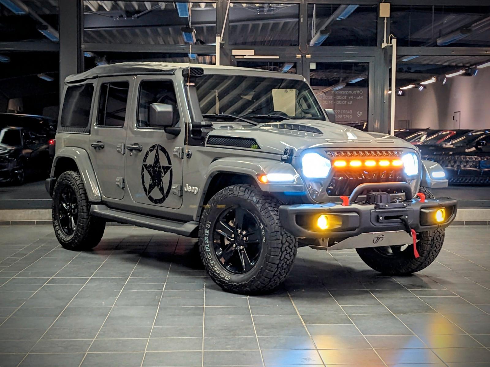 Jeep Wrangler Unlimited 2.0L Turbo ARMY STYLE/SKY-TOP