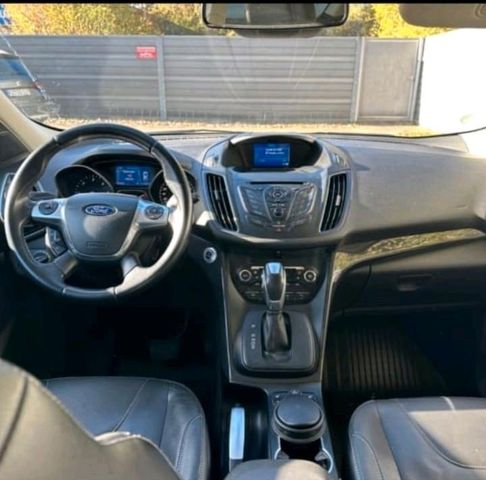 Ford Kuga Titanium 4x4