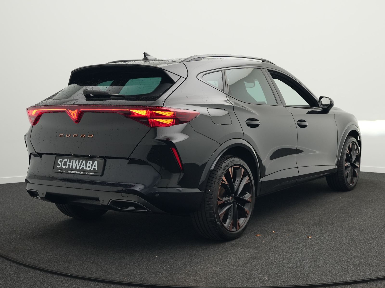 Cupra Formentor 1.5 eTSI DSG *ACC*PANO*R-KAM*19''* imagem 3