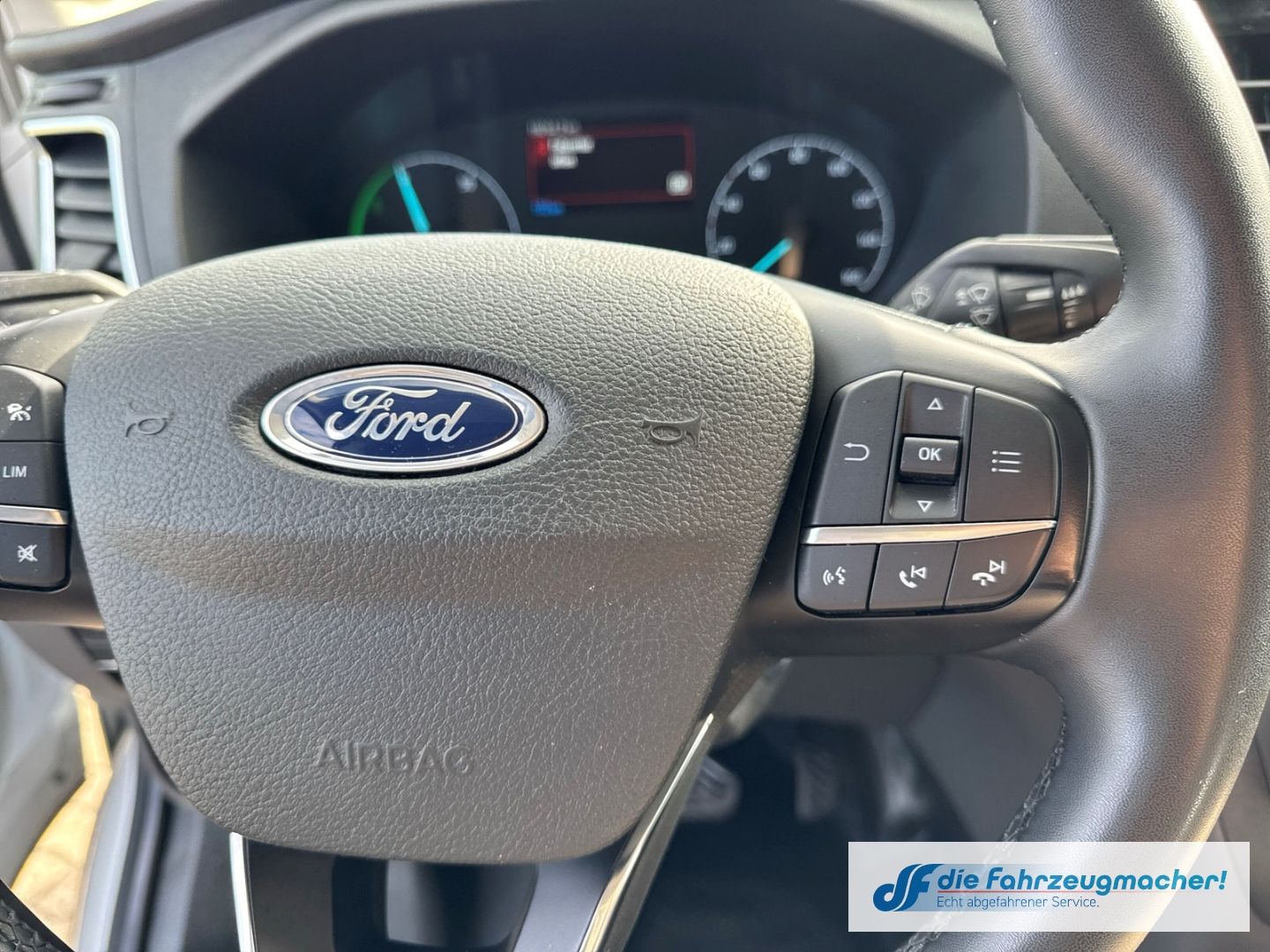 Fahrzeugabbildung Ford Transit Kasten E 350 L3 Trend Navi 360 Kamera AC