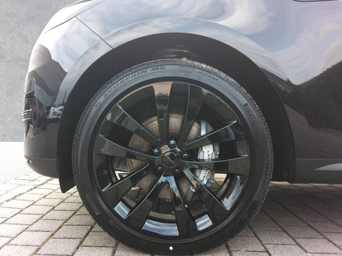 Fahrzeugabbildung Land Rover Range Rover Sport D250 SE