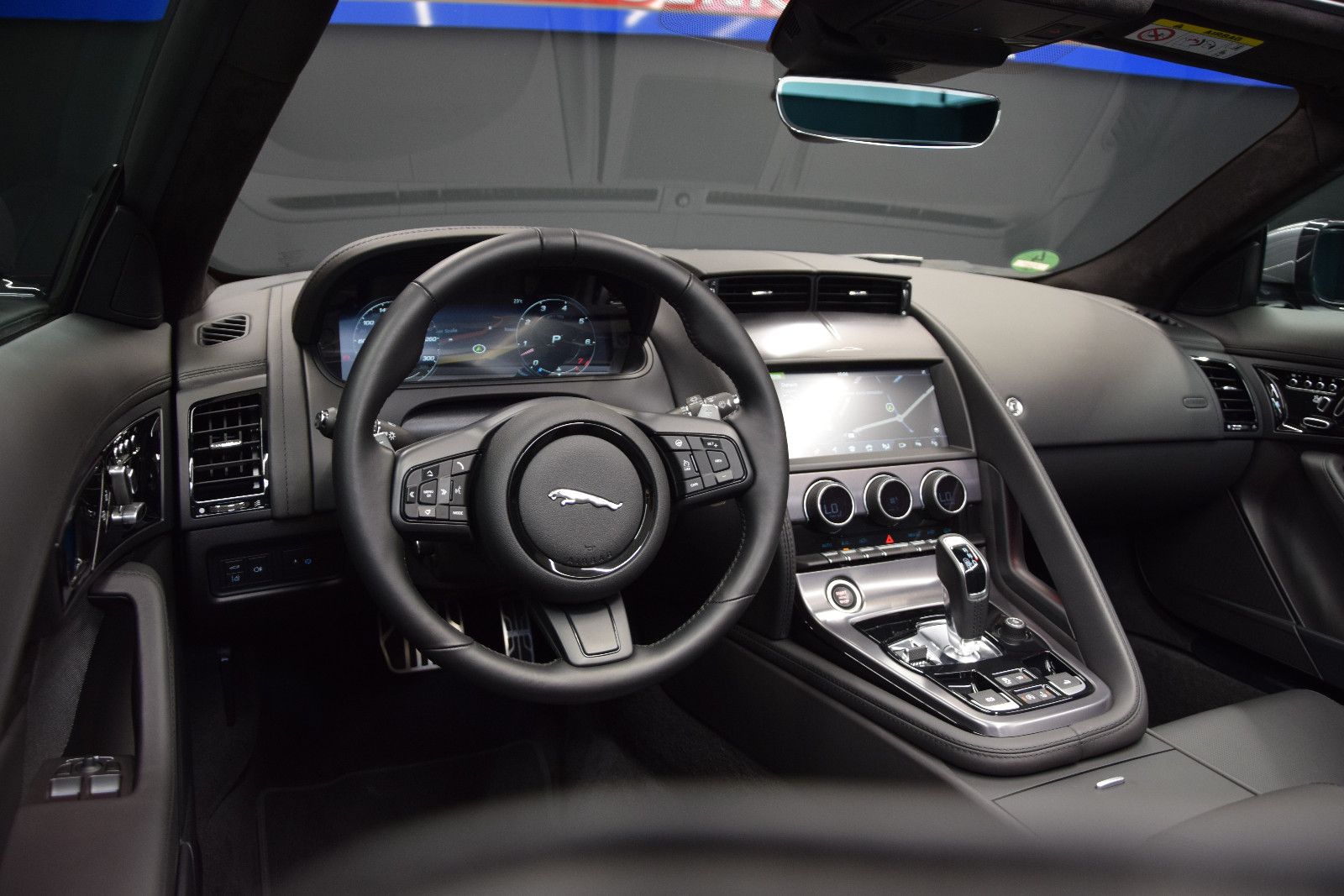 Fahrzeugabbildung Jaguar F-Type Cabrio R-Dynamic Memory Vollleder S-AGA