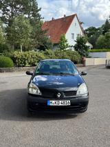 Renault Clio 1.5 dCi 48kW  - Renault Clio aus 2004 mit Diesel-Antrieb