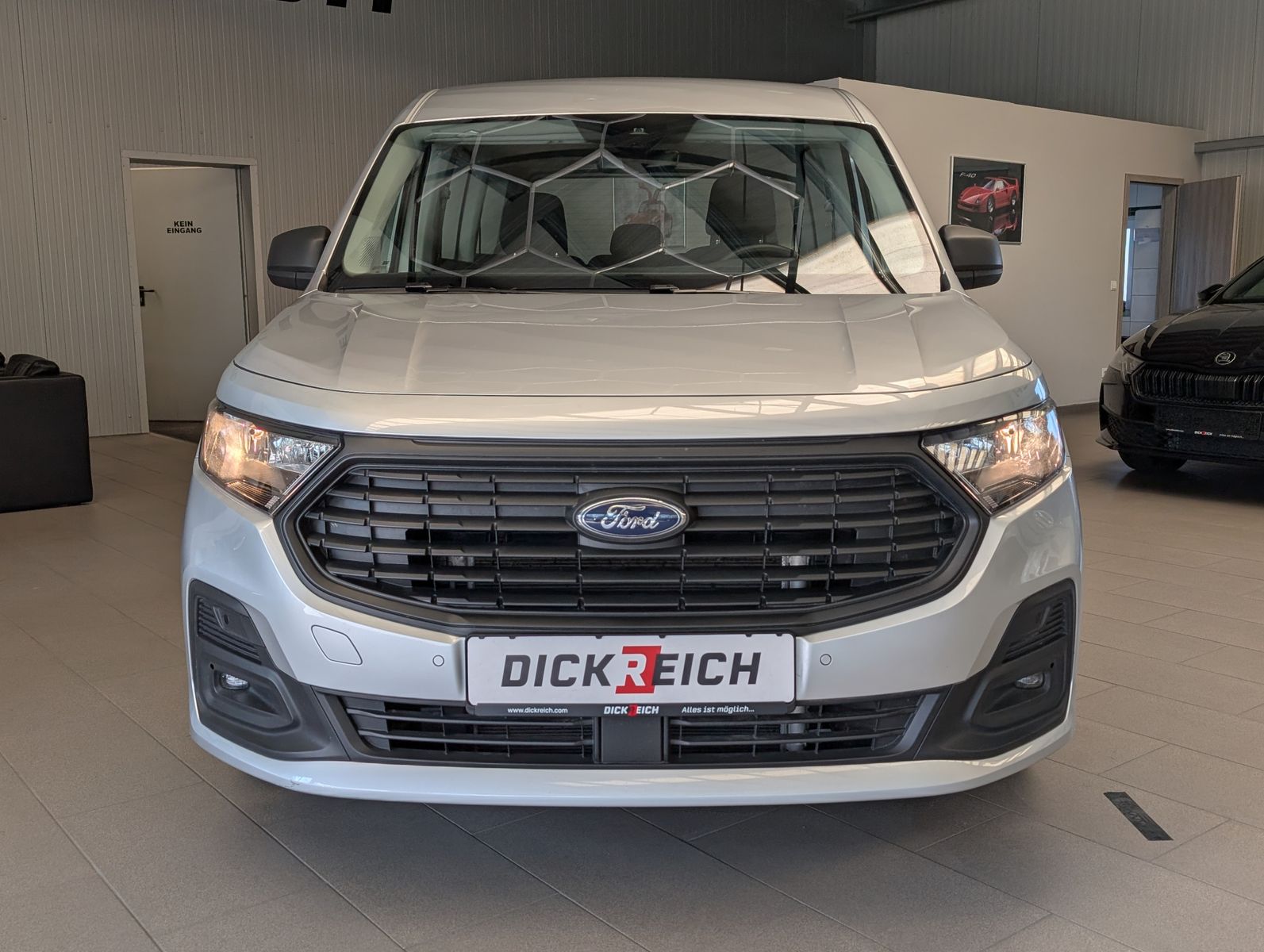 Fahrzeugabbildung Ford Tourneo Connect 2.0 Trend Tempo Navi Klima PDC