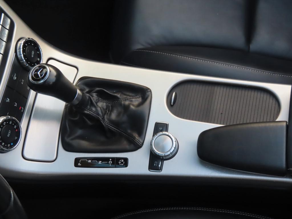 Mercedes-Benz SLK 250