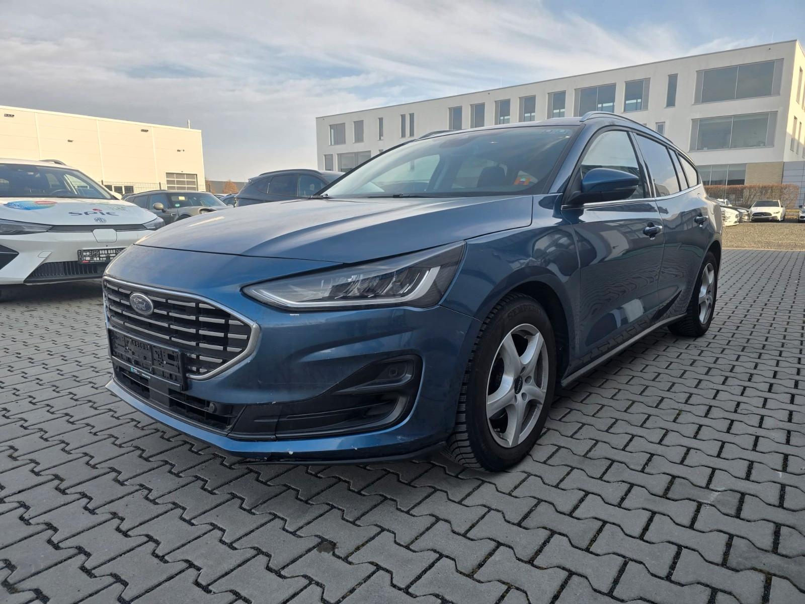 Ford Focus Titanium X Turnier*AHK*WINTER.P*KAMERA*