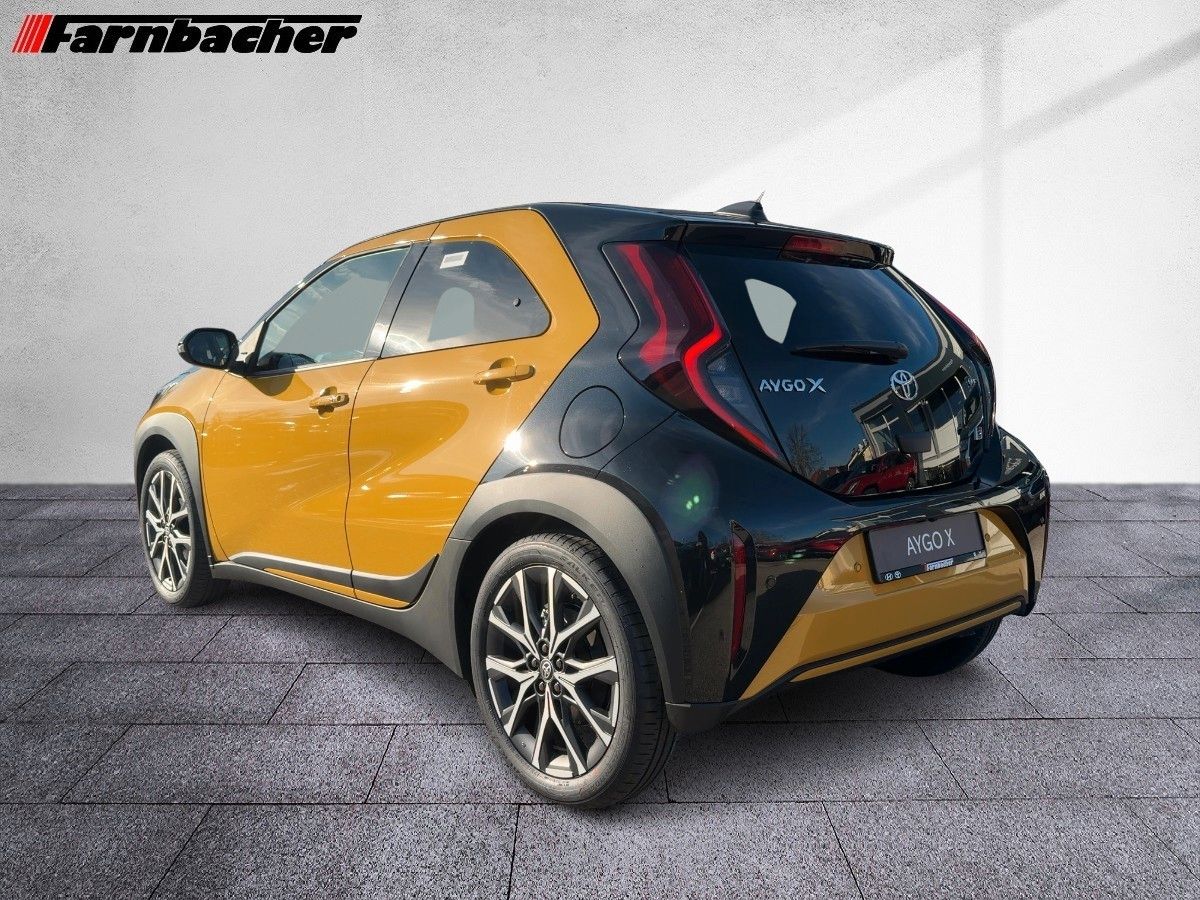 Fahrzeugabbildung Toyota Aygo (X) GR SPORT 1,5 Hybrid 116 PS Faltdach+JBL