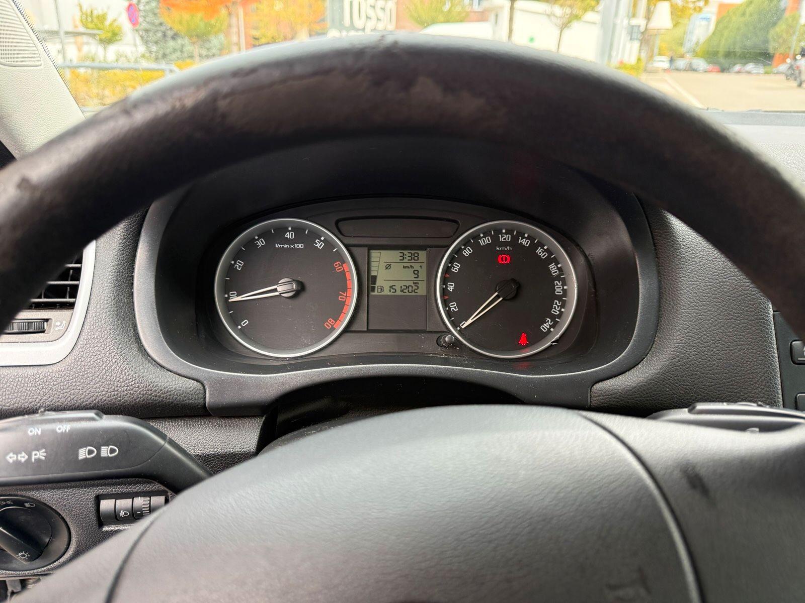 Skoda Fabia 2008 — photo 10