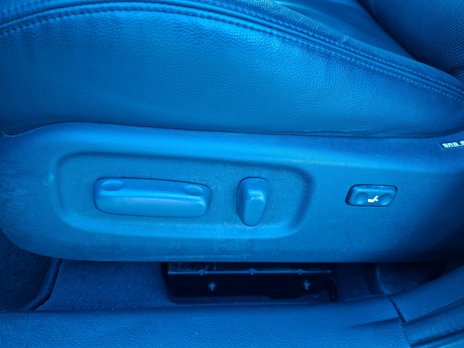 Toyota Avensis 2004 — photo 10