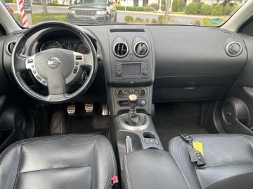 Bild 16 Nissan Qashqai 2.0 Tekna