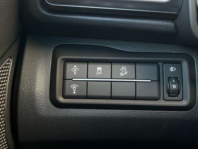 Fahrzeugabbildung KGM Tivoli Essential Automatic*Klima*Navi*ALU*MJ26