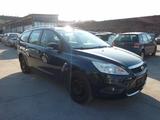 Ford Focus Turnier Ghia - Ford Focus: Turnier Ghia