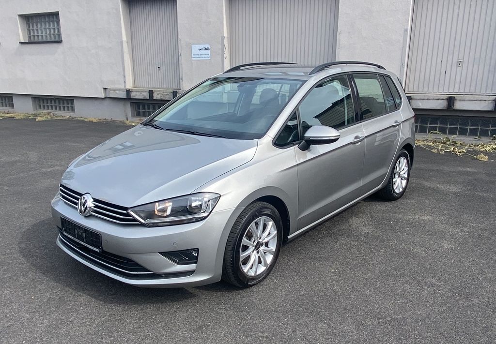 Image of Volkswagen Golf Sportsvan