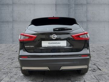 Nissan Qashqai 1.3 DIG-T N-CONNECTA 140PS LED NAVI